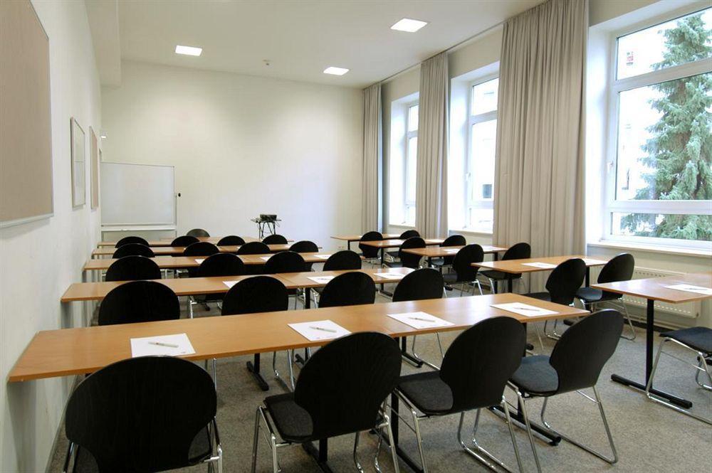 Cvjm Duesseldorf Hotel & Tagung Zewnętrze zdjęcie
