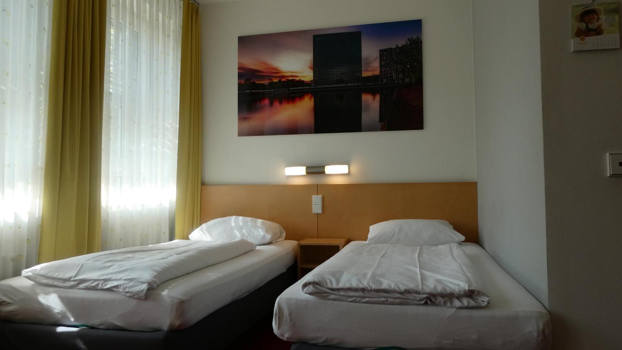 Cvjm Duesseldorf Hotel & Tagung Zewnętrze zdjęcie