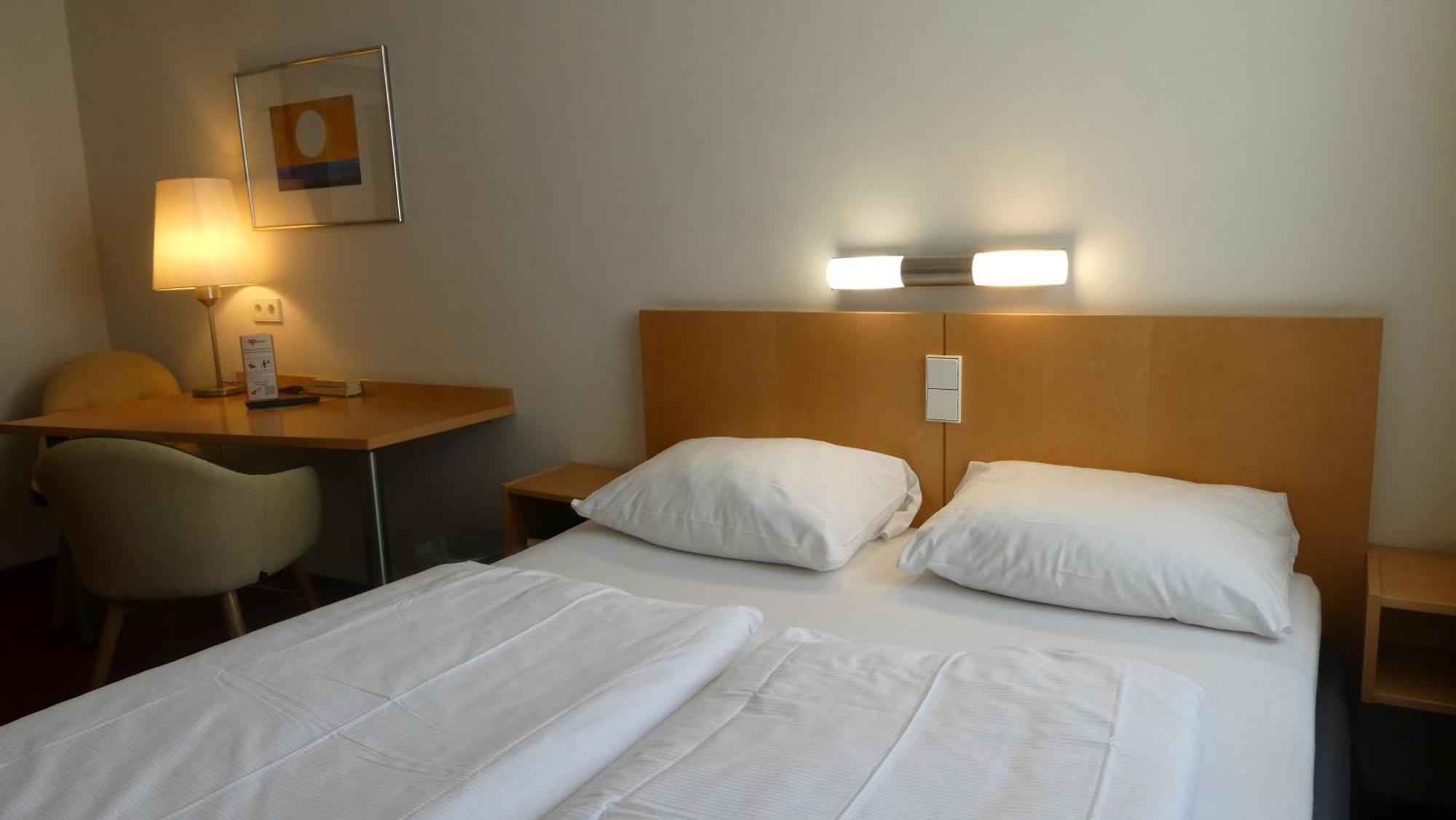 Cvjm Duesseldorf Hotel & Tagung Zewnętrze zdjęcie