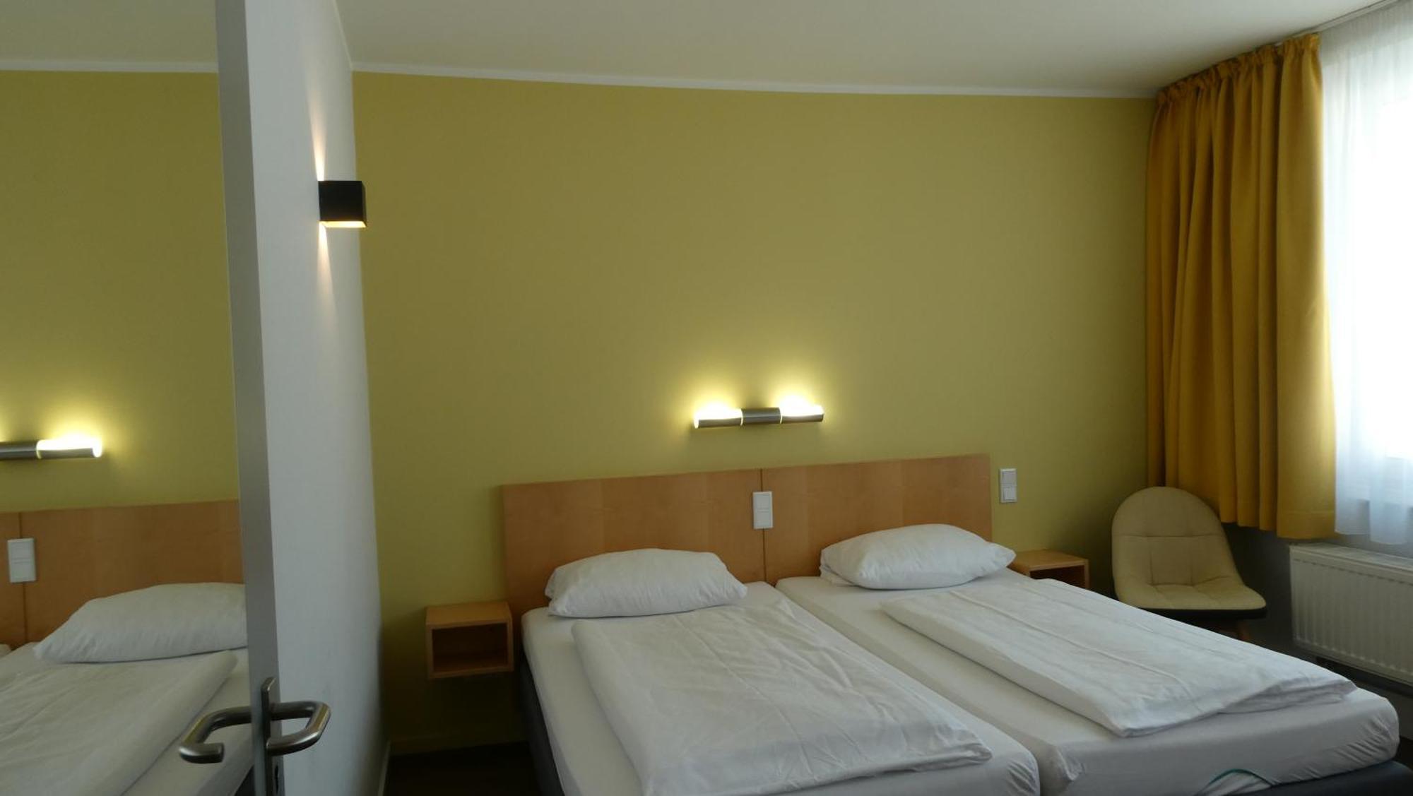 Cvjm Duesseldorf Hotel & Tagung Zewnętrze zdjęcie