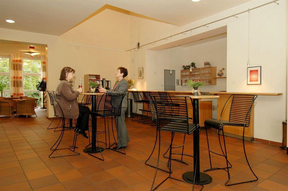 Cvjm Duesseldorf Hotel & Tagung Zewnętrze zdjęcie